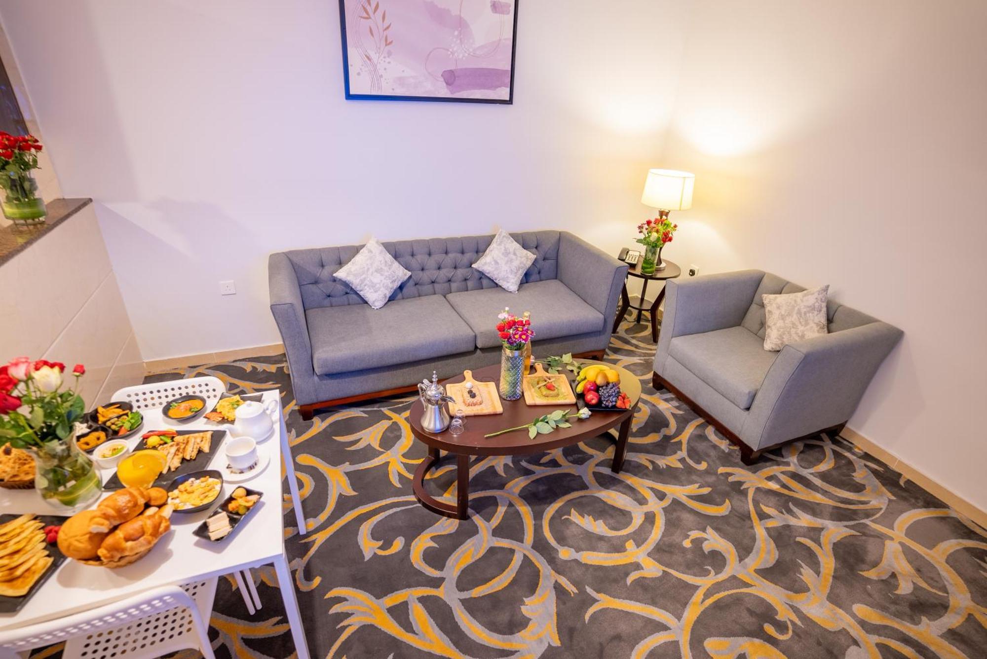 Laten Suites Al Naseem Jeddah Exterior photo